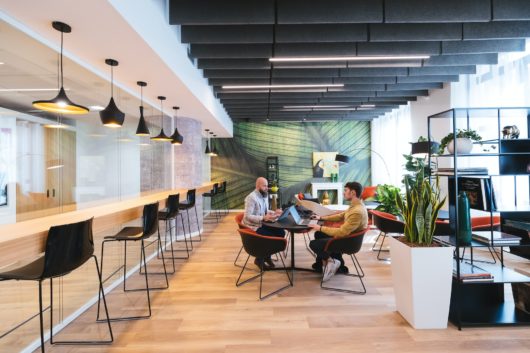 Coworking en France : Les grandes entreprises françaises investissent dans le coworking